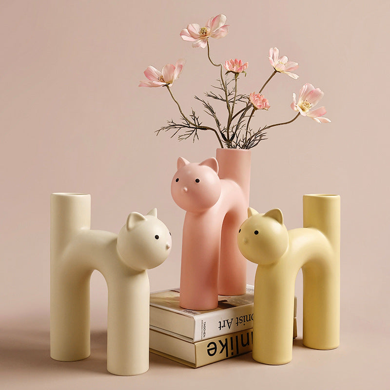 Muse Kitty Arc Ceramic Vase - Miss One