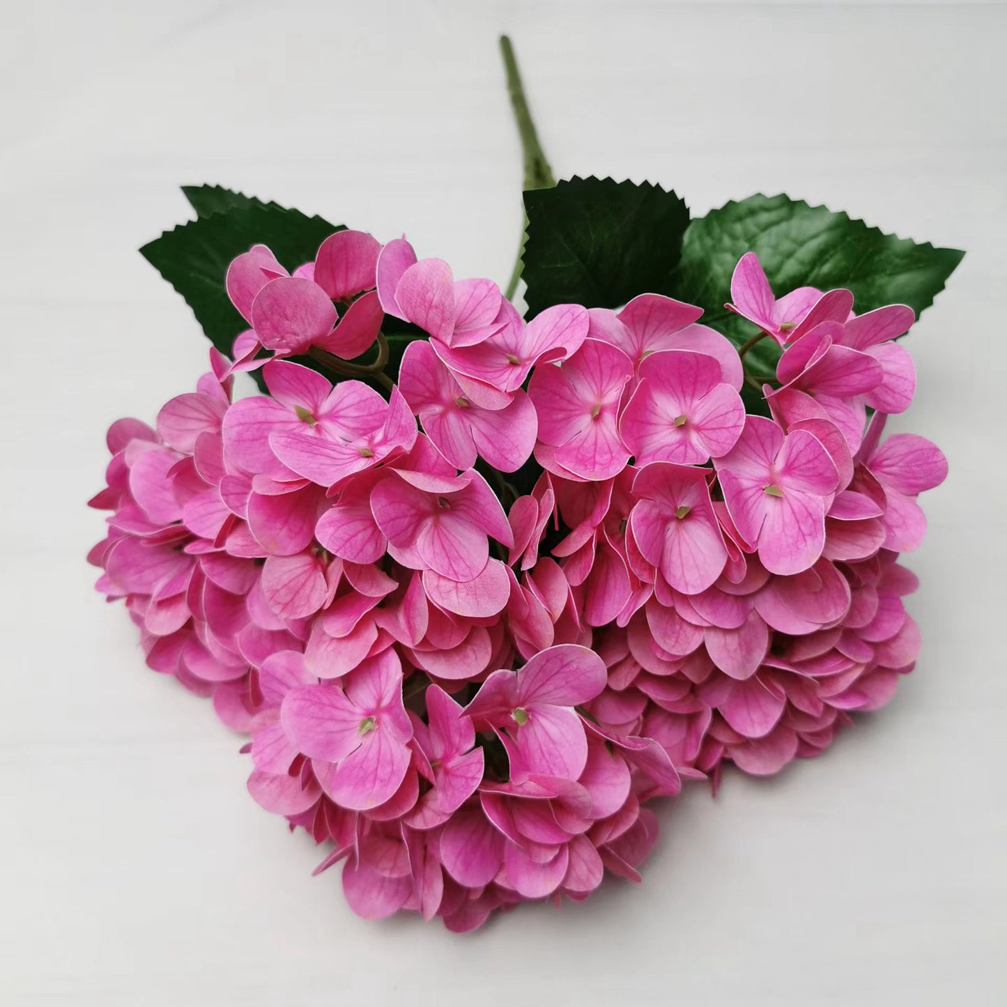 Elegant Artificial 5 Head Hydrangea Bouquet - Miss One