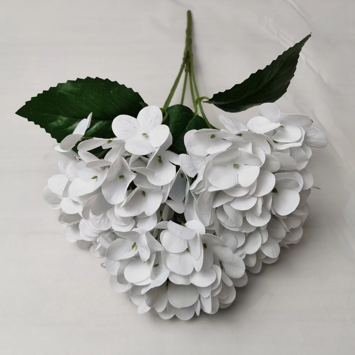 Elegant Artificial 5 Head Hydrangea Bouquet - Miss One